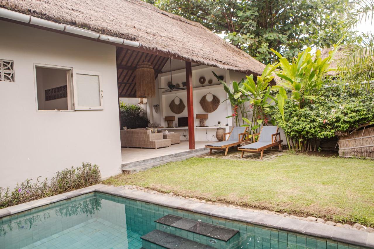 Beach Villas Lombok Tanjung  Exterior photo